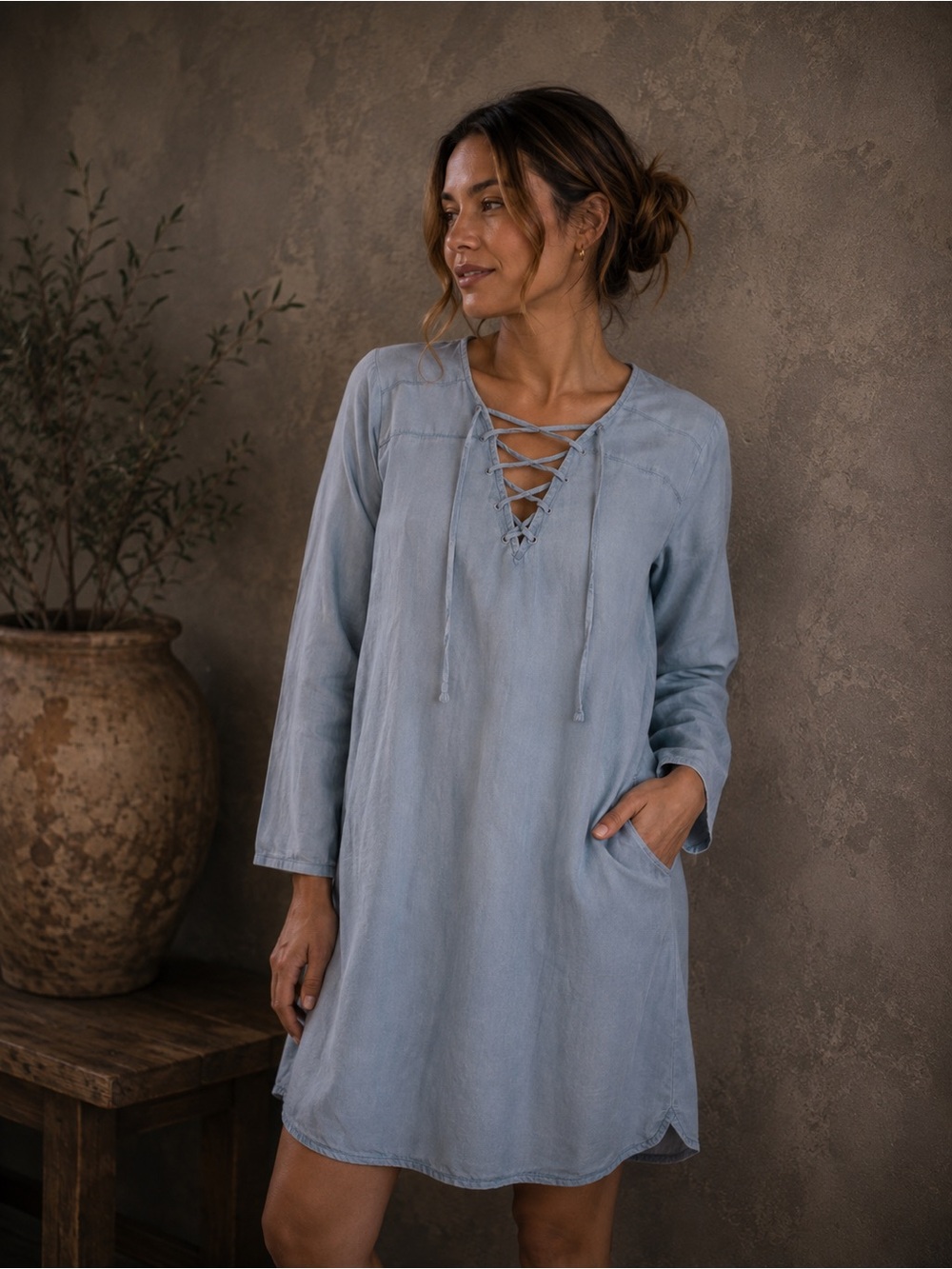 Sanctuary Clothing Sienna Chambray Tie-Front Dress Sz Medium